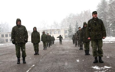 Šauliai tobulina žinias Lietuvos kariuomenės mokykloje