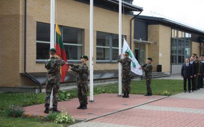 Prasidėjo bendra jaunųjų šaulių, jaunųjų pasieniečių bei jaunųjų policijos rėmėjų stovykla