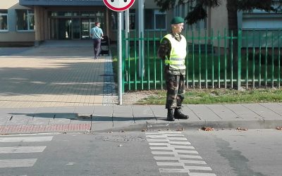 Šauliai padeda užtikrinti moksleivių saugumą kelyje