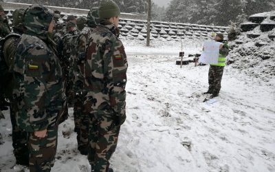 Apsaugos šauliai tobulino šaudymo įgūdžius