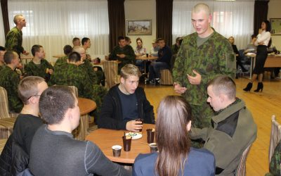 Klaipėdos jaunieji šauliai dalyvavo viktorinoje „Ar žinai apie LR Konstituciją?“