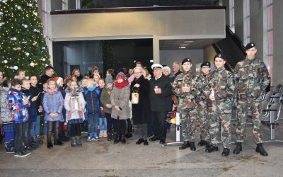 Klaipėdoje sužibo Betliejaus taikos ugnis