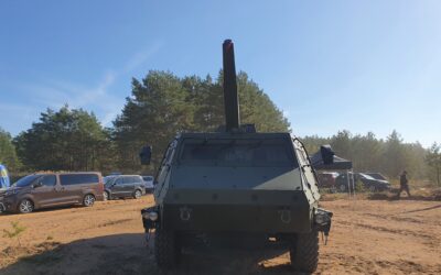 Prasidėjo „Live firing show 2021“ ginkluotės paroda