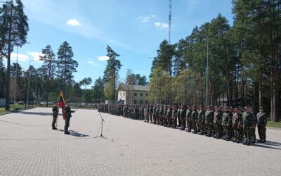 Tauragėje prasidėjo bazinis šaulio įgūdžių kursas